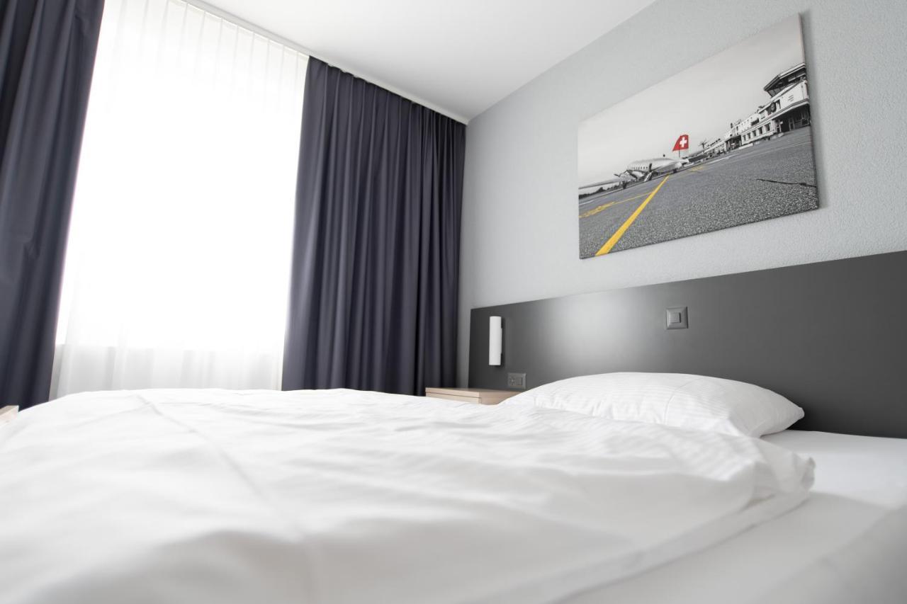 Airporthotel Granges Extérieur photo